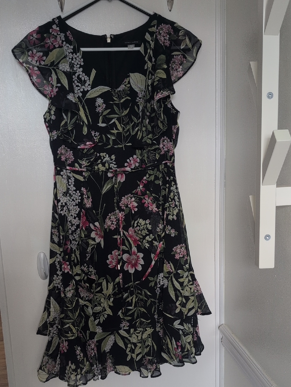 Black Floral Ruffle Sleeve Dress